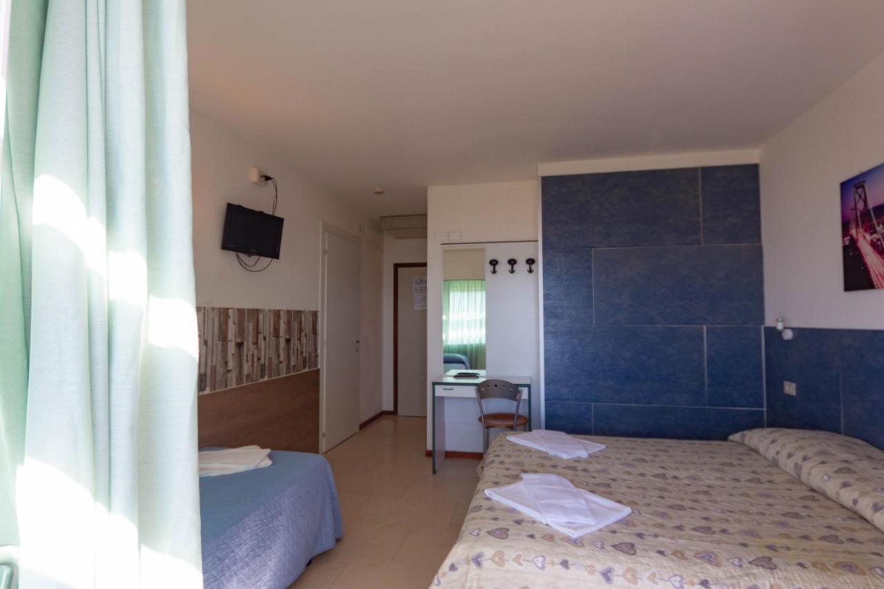 Hotel Ambra Lignano Sabbiadoro Exteriér fotografie