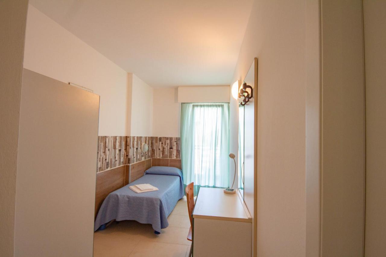 Hotel Ambra Lignano Sabbiadoro Exteriér fotografie