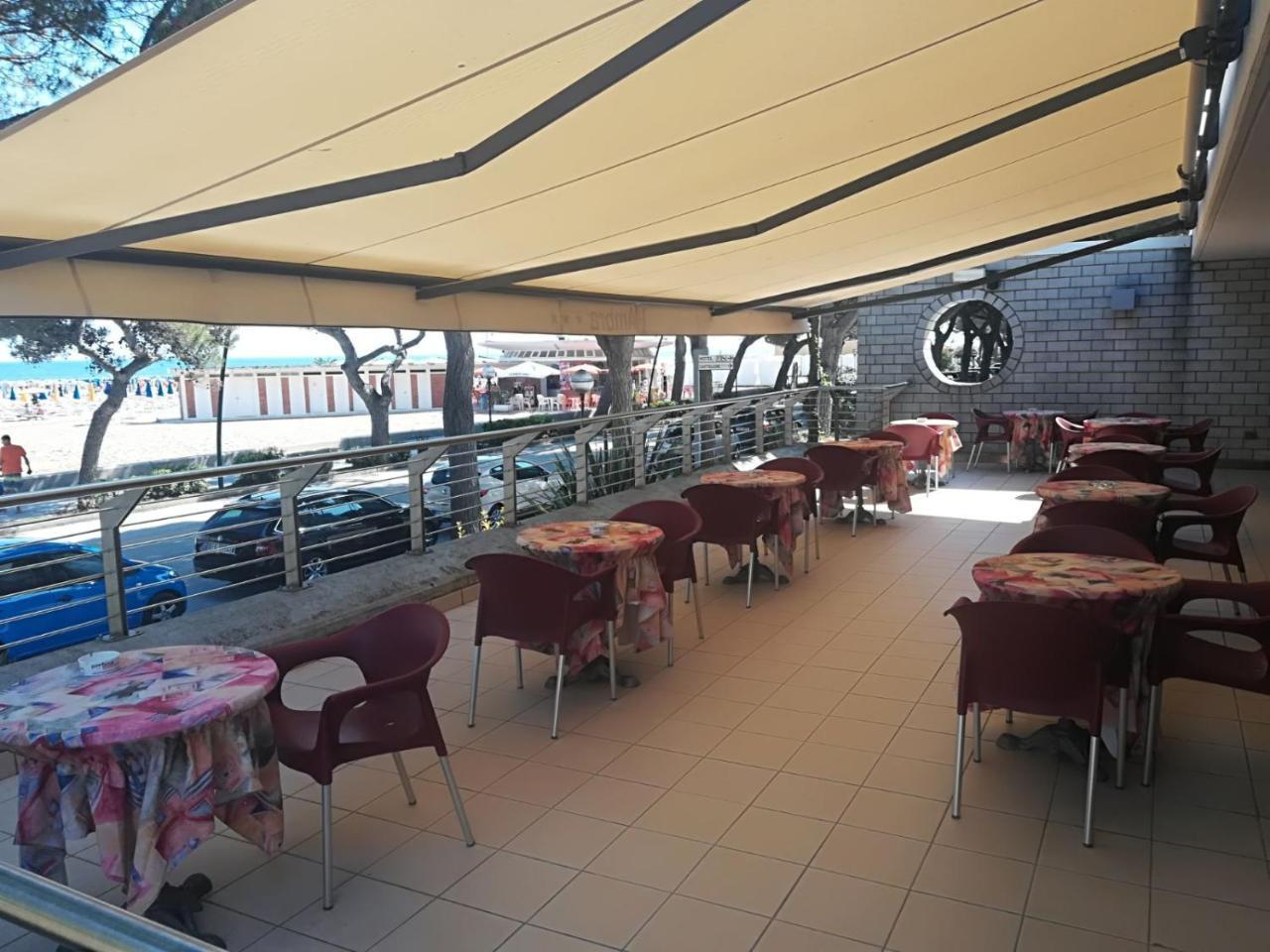Hotel Ambra Lignano Sabbiadoro Exteriér fotografie