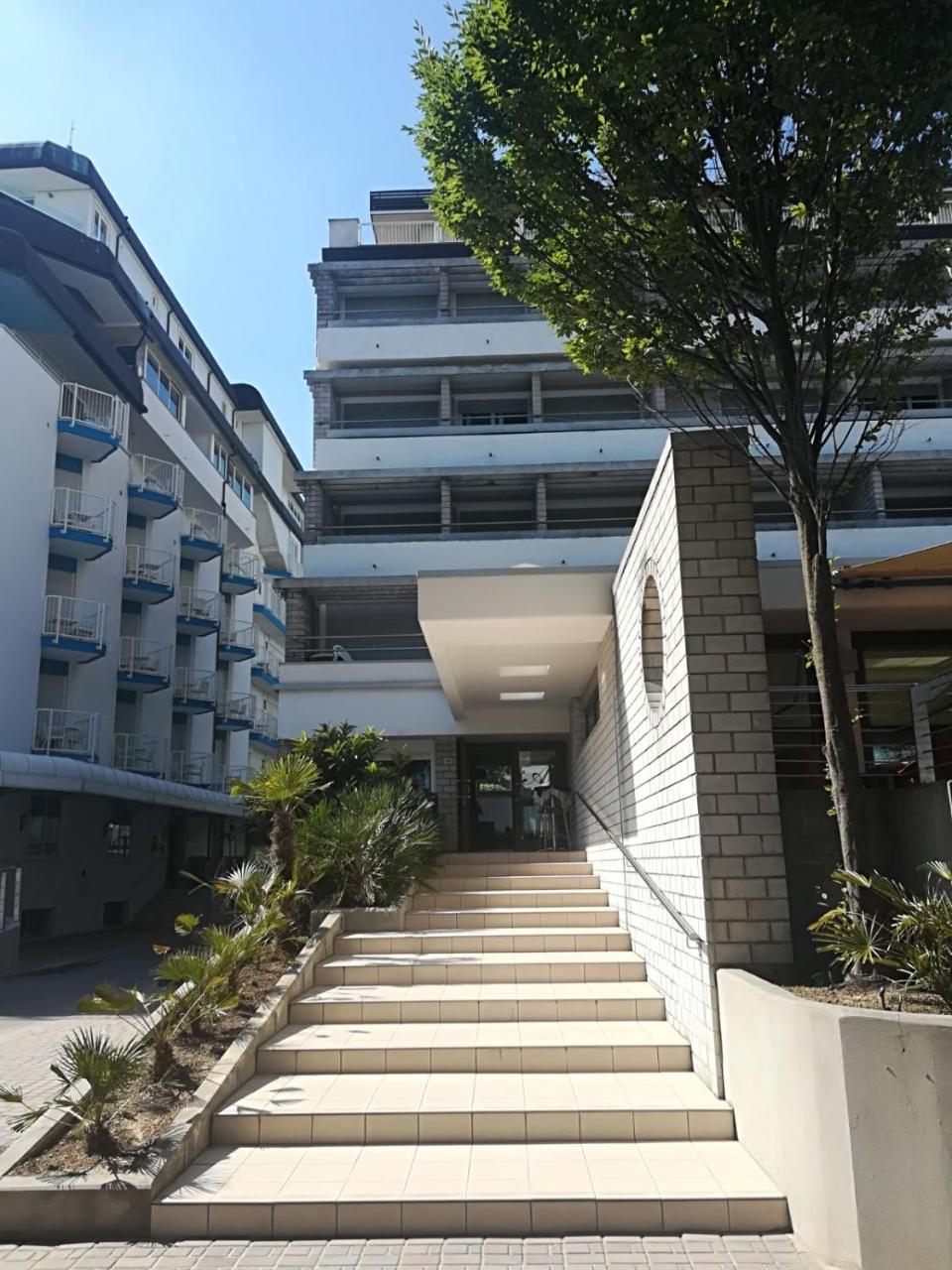 Hotel Ambra Lignano Sabbiadoro Exteriér fotografie