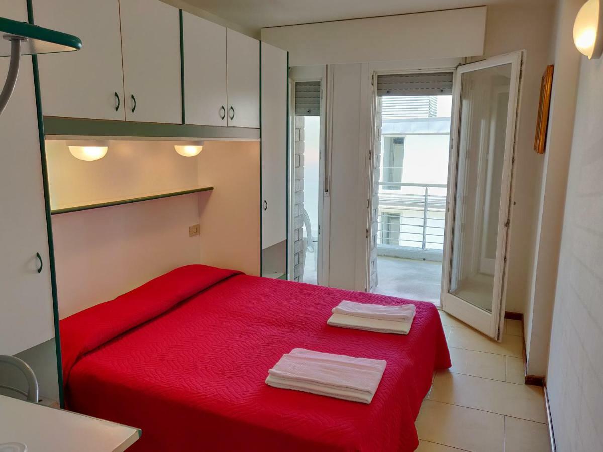 Hotel Ambra Lignano Sabbiadoro Exteriér fotografie